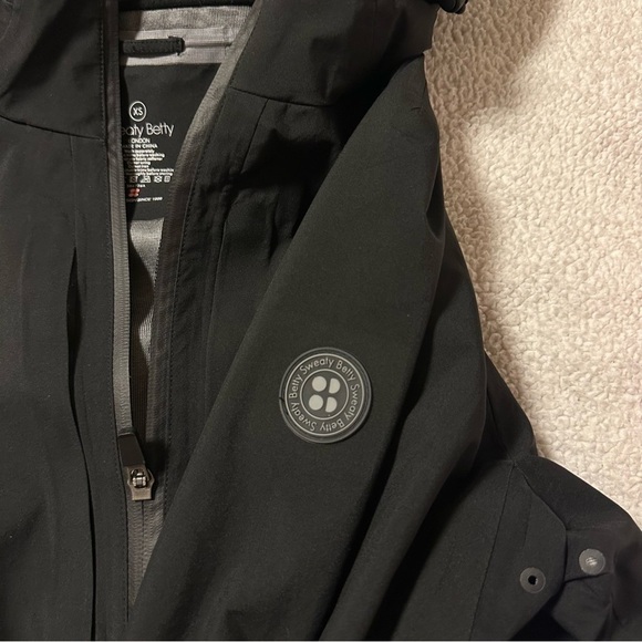 Sweaty Betty Pro Light Recco Ski Jacket Shell Coat Black White - Picture 9 of 15